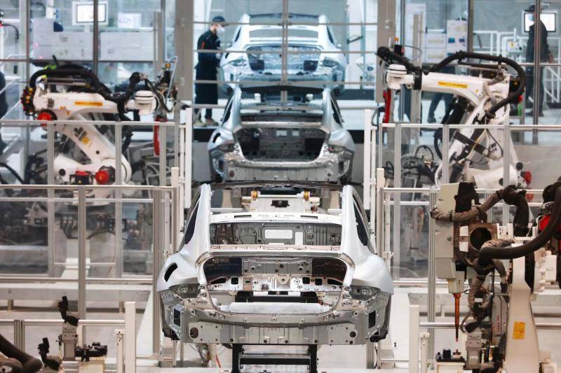 半兩財經 探訪小米汽車工廠:揭秘一輛小米su7是如何誕生的?-齊魯晚報