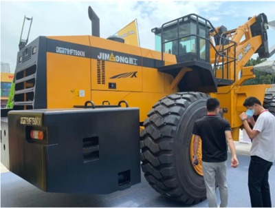 晉工攜重磅產(chǎn)品閃耀廈門國際石材展，礦山機械銷售迎新機遇